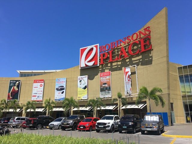 Cuttin' Loose Hair & Nail Studio